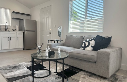 North Hollywood Apartamento | "Hamlin House" Studio