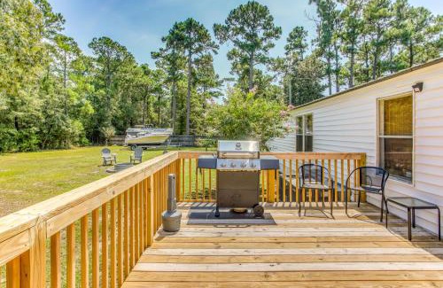 Hampstead Casa | Hampstead Getaway - 5 Miles to Beaches!