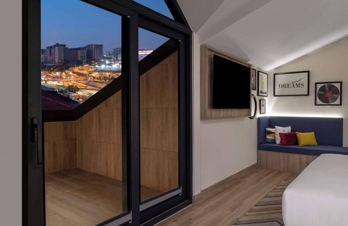 Merter Hotel | Hampton By Hilton Istanbul Merter