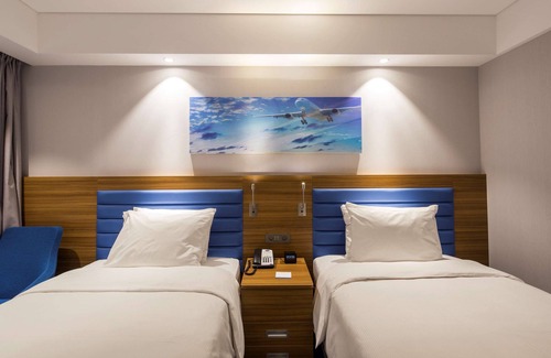 Pendik Hotel | Hampton by Hilton Istanbul Kurtkoy