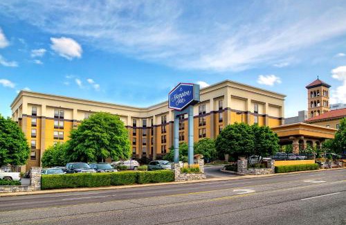 Music Row Hotel | Hampton Inn Nashville/Vanderbilt