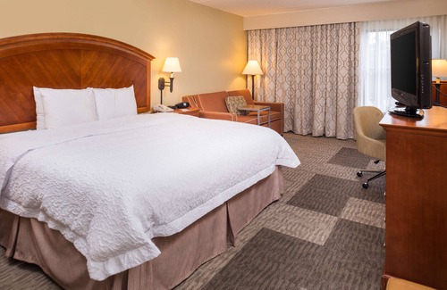 North San Antonio - SAT Hotel | Hampton Inn San Antonio Stone Oak