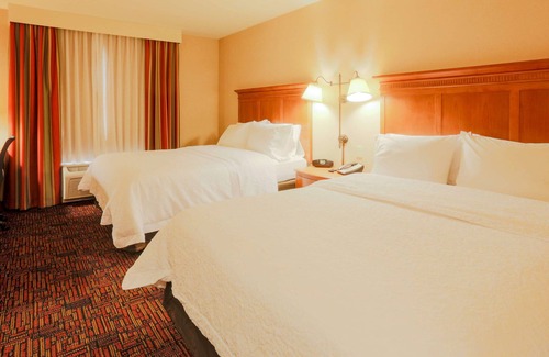 Tomball Hotel | Hampton Inn & Suites by Hilton Tomball Houston NW