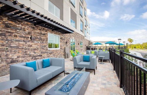 North Port Hotel | Hampton Inn & Suites North Port, Fl