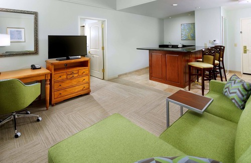 Savannah Hotel | Hampton Inn & Suites Savannah/Midtown