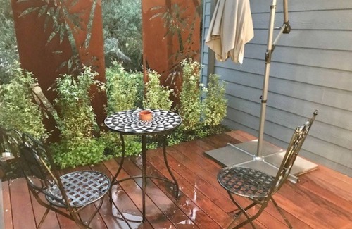 Rye Cabaña | Hamptons In Rye Green Room 3 Mins to Famous Hot Springs!