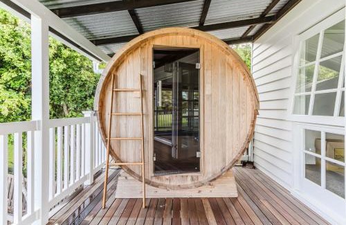 Murwillumbah Casa | Hamptons White House