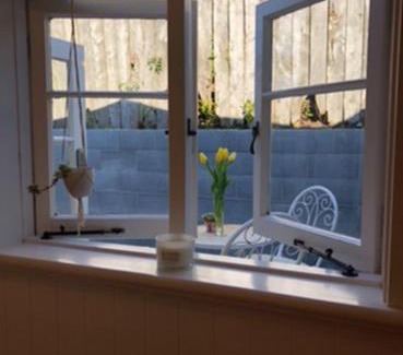 New Plymouth Cama Y Desayuno | Hana Hideaway