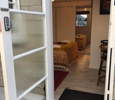 New Plymouth Cama Y Desayuno | Hana Hideaway