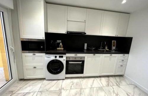 Mantes-la-Jolie Apartamento | Hana Home Mantes-la-jolie 6 personnes Parking public gratuit Business&Family