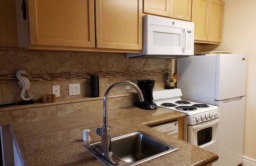 Princeville Apartamento | Hanalei Bay "RESORT" 2312 Studio *** Espectacular $, $$$, $$$ Vistas ***, COCINA COMPLETA