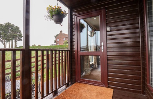 Saltburn-by-the-Sea Cabaña | Handale Banks Farm Lodge