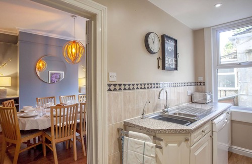 Upper Town Casa | Hermoso casa victoriana es perfecto para una gran reunión familiar o de amigos