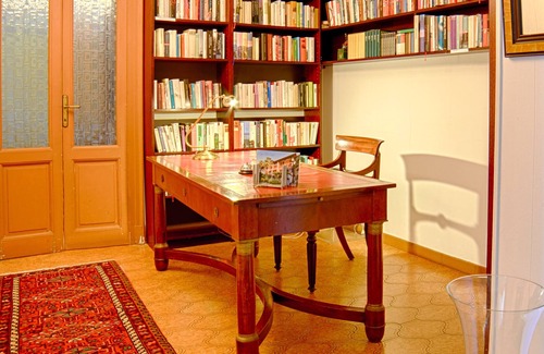 Montegrino Valtravaglia Casa | Chalet hermoso con magnífico jardín y gran piscina