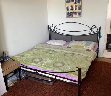Prague 4 Apartamento | HANDY FLAT WITH SAUNA and TUBE-UBahn