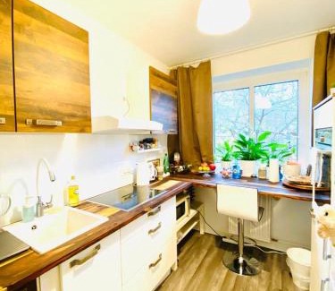 Region Hannover District Apartamento | HannoverMesseApartment 2 bedroom, Balcony with garden view