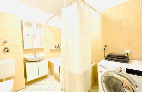Region Hannover District Apartamento | HannoverMesseApartment 2 bedroom, Balcony with garden view