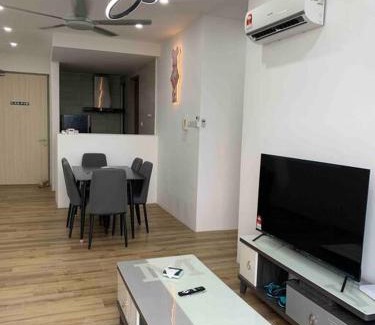 Sibu Apartamento | Hanns Resident 3房2卫的公寓房