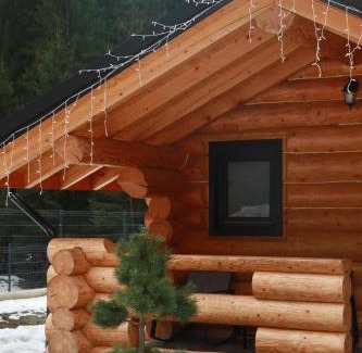 Carlibaba Casa | Hanul și Păstrăvăria Țibău