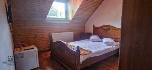 Gura Humorului Casa | Hanul Ceaunelor Voronet