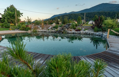 Hrib pri Hinjah Casa | Happiness Glamping with Shared Natural Pool Nr.2