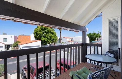 Camelback East Casa | Happy 3BR Abode: sun, pool & patio