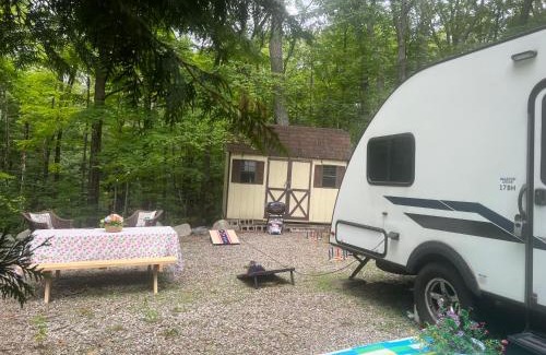 Wantage Otro | Happy Camper