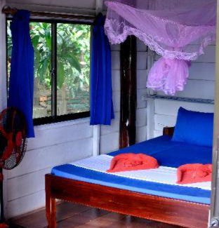 Koh Rong Hotel | Happy Elephant Bungalows