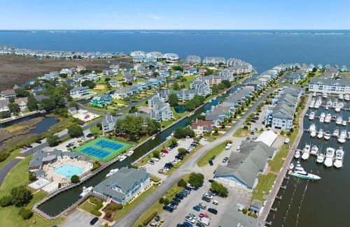 Manteo Casa | Happy Endings OBX