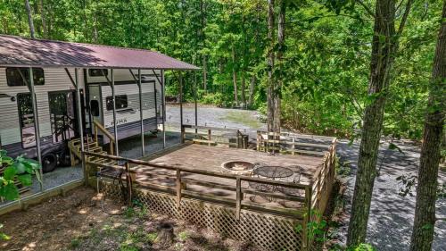 Fort Payne Otro | Happy Glamper RV at Haven of Hope near Little River Canyon National Preserve