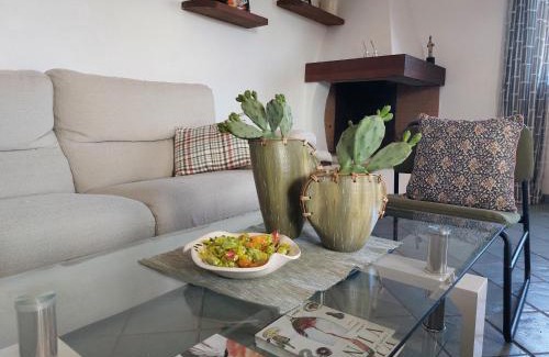 Maddalenedda Apartamento | Happy Holiday Apartment 157 sq m near the sea