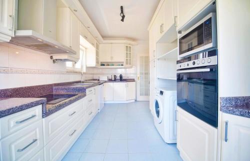 Cascais Apartamento | Happy Holiday Cascais - Parede