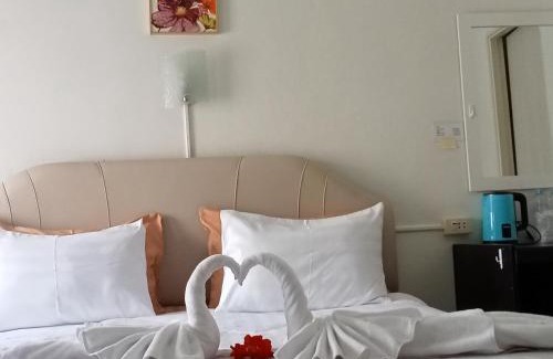 Ban Phe Casa | Happy Home Guest House
