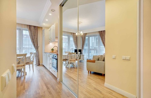 Old Town Apartamento | Happy Inn Classical Style , selfcheck-in. Underground parking