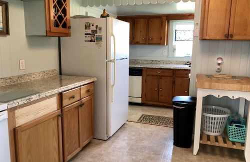 Avon Casa | Happy Ours Too, Soundside 3 bed, hot tub, pool & tennis pass, Avon Village