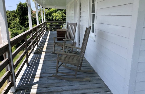 Avon Casa | Happy Ours Too, Soundside 3 bed, hot tub, pool & tennis pass, Avon Village