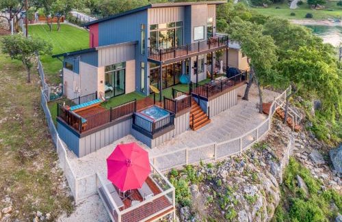Canyon Lake Casa | Happy Owl Lakehouse