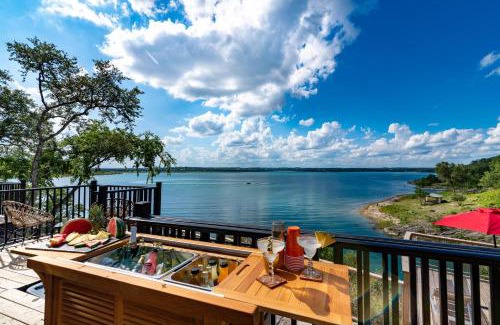 Canyon Lake Casa | Happy Owl Lakehouse