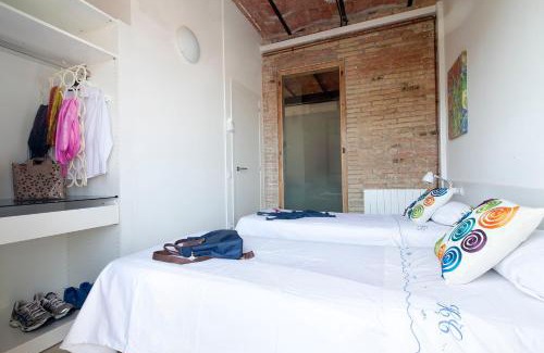 El Camp de l'Arpa del Clot Apartamento | Happy People Gaudi Sant Pau Apartments