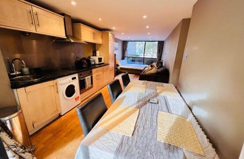 South Bank Apartamento | Happy River Thames View Entire Apartment