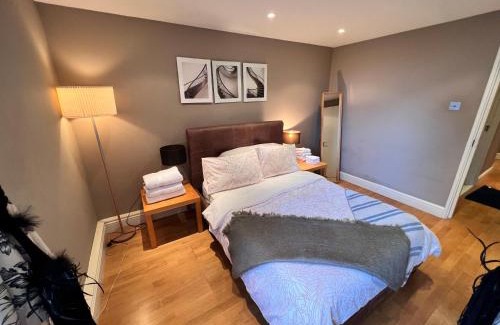 South Bank Apartamento | Happy River Thames View Entire Apartment
