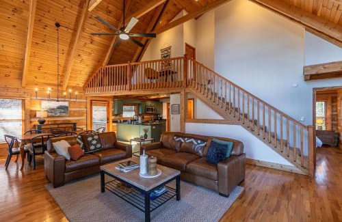 Deep Gap Casa | Happy Trees Cabin