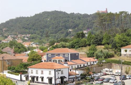 Sintra Cama Y Desayuno | HappySintra GuestHouse by Casa do Preto