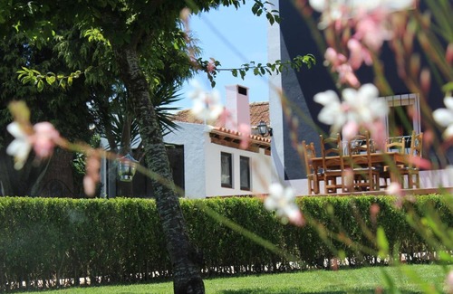 Sintra Cama Y Desayuno | HappySintra GuestHouse by Casa do Preto