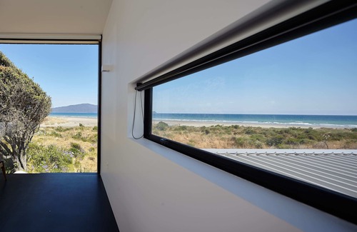 Waikanae Casa | Harakeke - Galardonada casa de vacaciones frente al mar