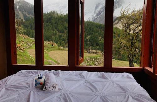 Gilgit-Baltistan Casa | Haramosh Inn Hotel and Resort