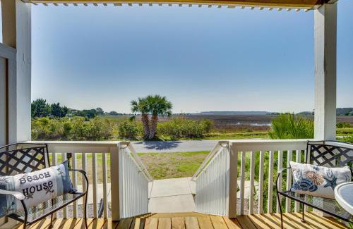 Oceanmarsh Subdivision Apartamento | Harbor Island Condo with Deck - Steps to Beach!