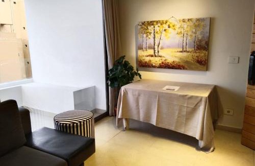 Beirut Apartamento | Harbor Nest 2-BR in Ashrafieh