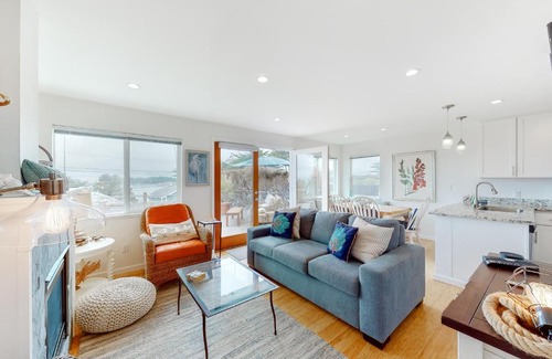 Old Town Casa | Harbor View Hideaway