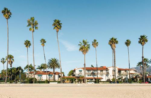Santa Barbara Beach Hotel | Harbor View Inn